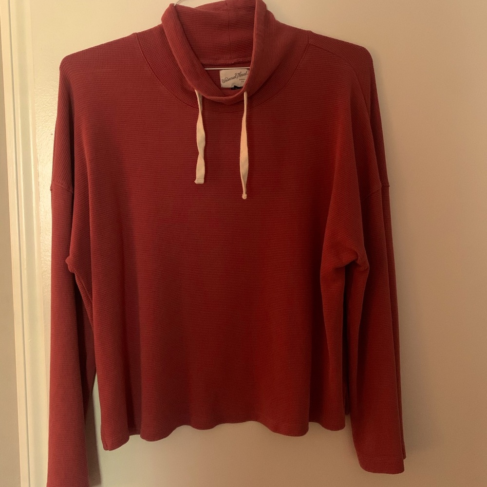 Universal Threads long sleeve shirt